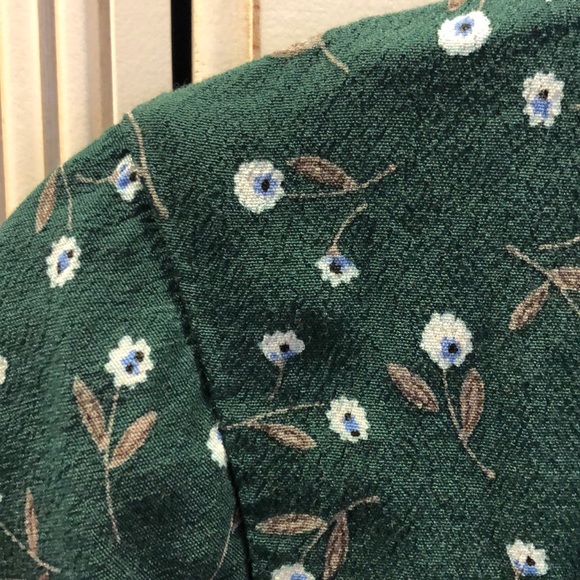 Green Rae wrap top - Picture 3 of 3